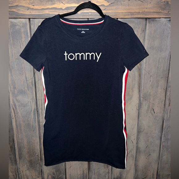 Tommy Hilfiger t-shirt dress - Picture 1 of 3